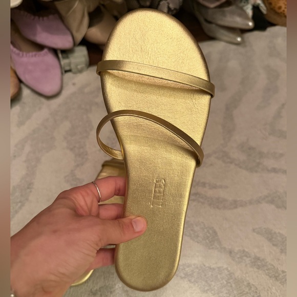TKEES Gold Gemma Women's Sandals Size 7 - Picture 8 of 12